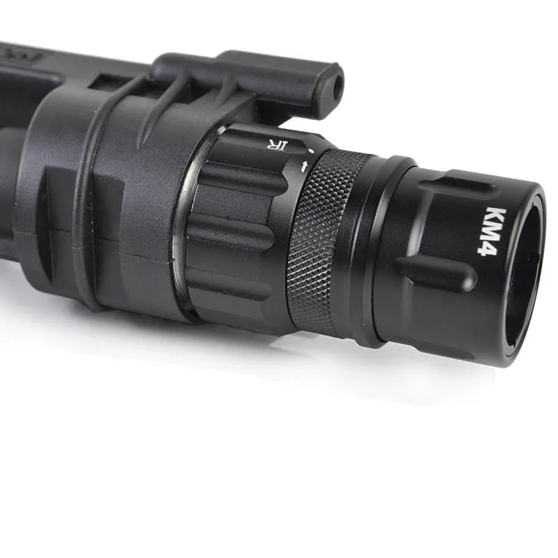 Тактический фонарик M910V вертикальный FOREGRIP WEAPONLIGHT чувствительный к давлению