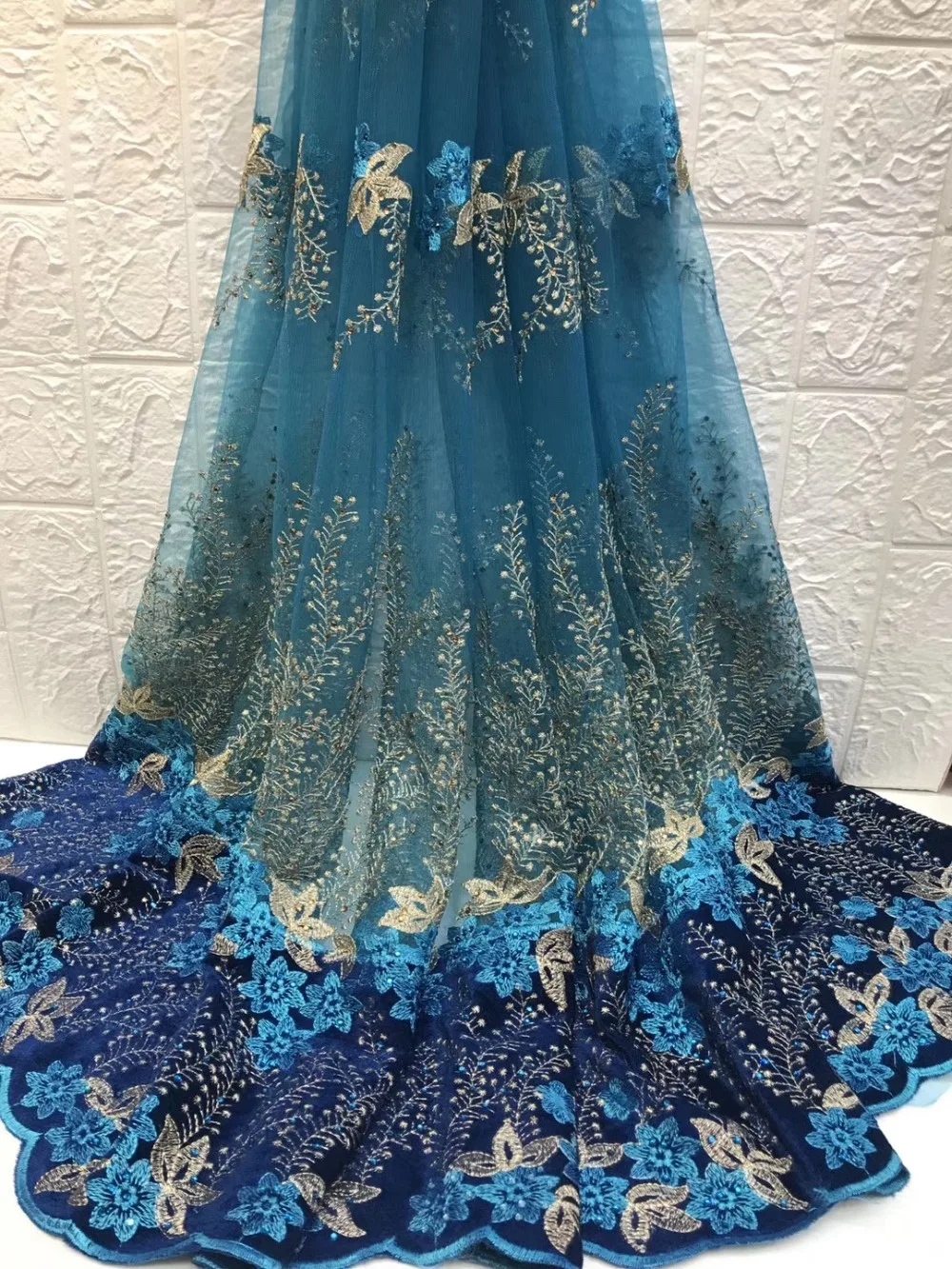 

Hot sale African French velvet lace fabric, high quality Nigerian lace velvet lace fabric