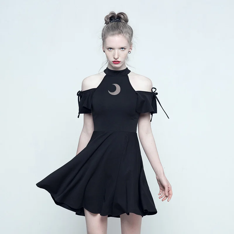 

PUNK 2018 new little black dress female spring and summer thin sexy halter collar hollow strapless short-sleeved dress