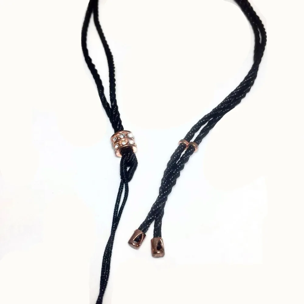 В нашем магазине можно купить один бисер дзи для подарков и мужские цепочки