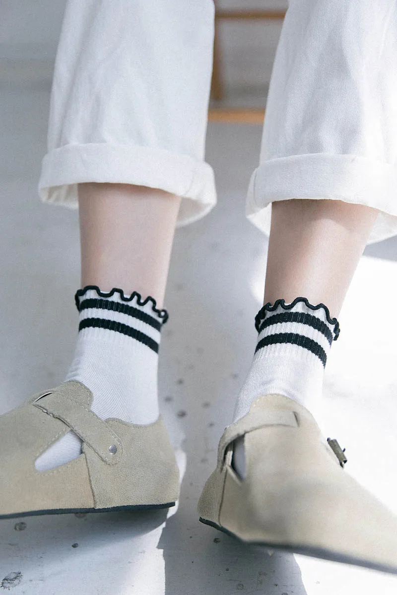 [EIOISAPRA] Socks Expression Pattern Series Harajuku Wind Embroidery Face Low Short Socks Cotton Women's Solid Boat Socks