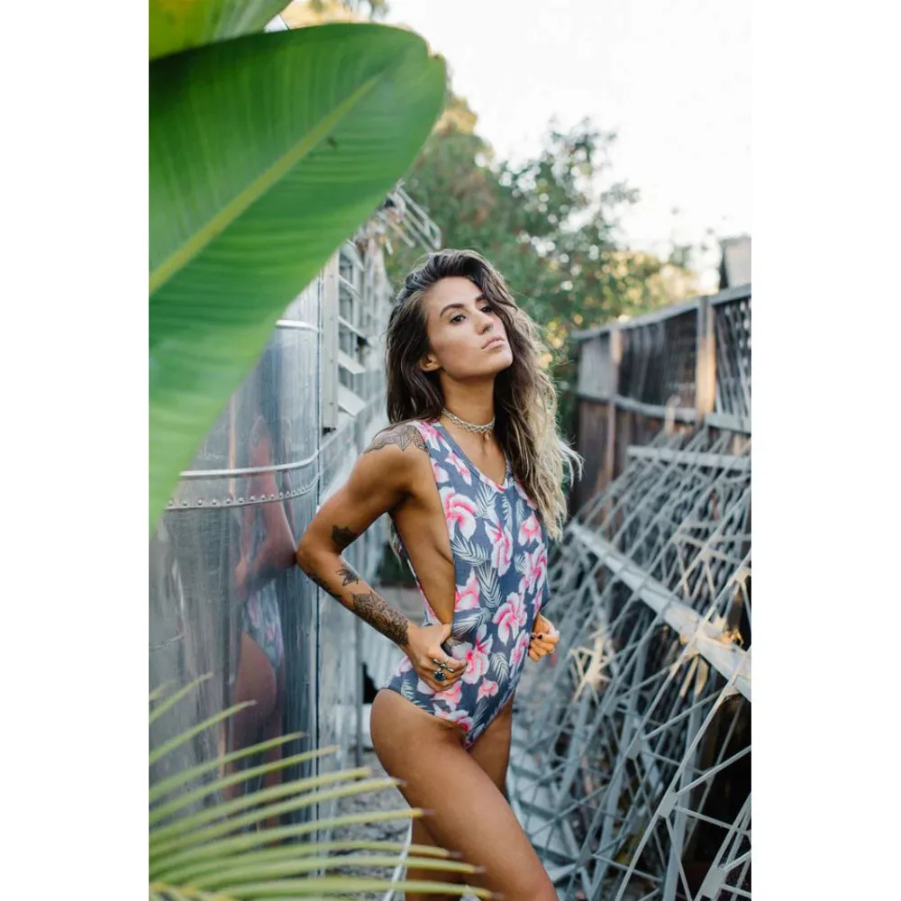 Женский Цельный купальник с v-образным вырезом и цветочным принтом бикини