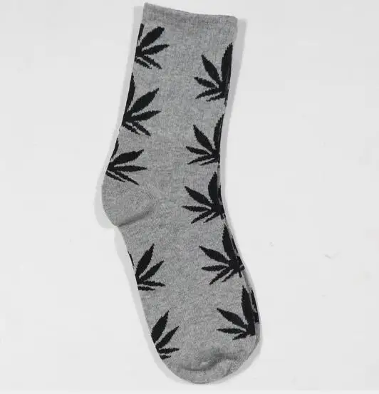 Grey black Хлопковые носки с принтом больших букв V и друзей для мужчин и женщин, зимние носки Kanye west, хип-хоп, ulzzang, крутые носки для скейтборда - Цвет: Grey black