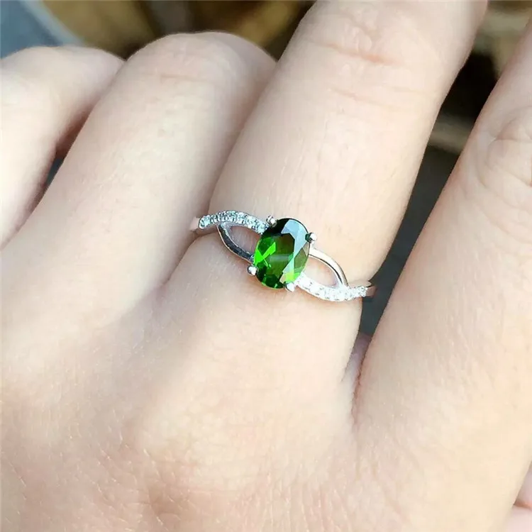 

KJJEAXCMY fine jewelry 925 Pure silver inlay natural diophane stone rings for ladies with smooth curves