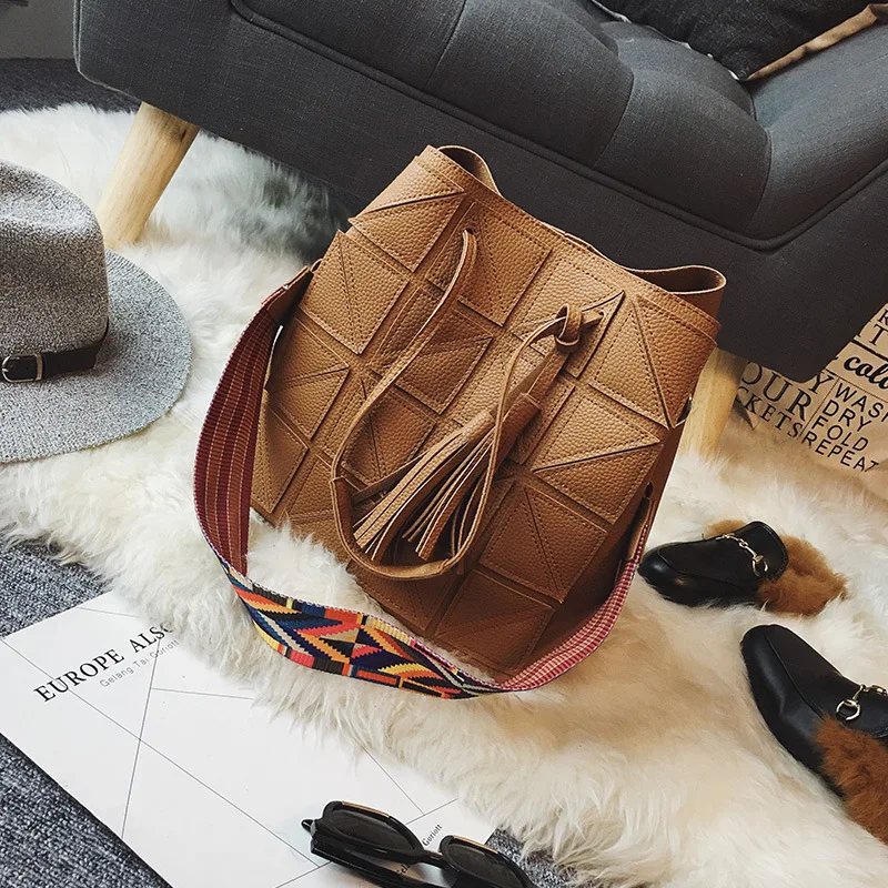 Emarald 2017 Горячая Новинка модная женская сумка мешок с кисточками Корейская