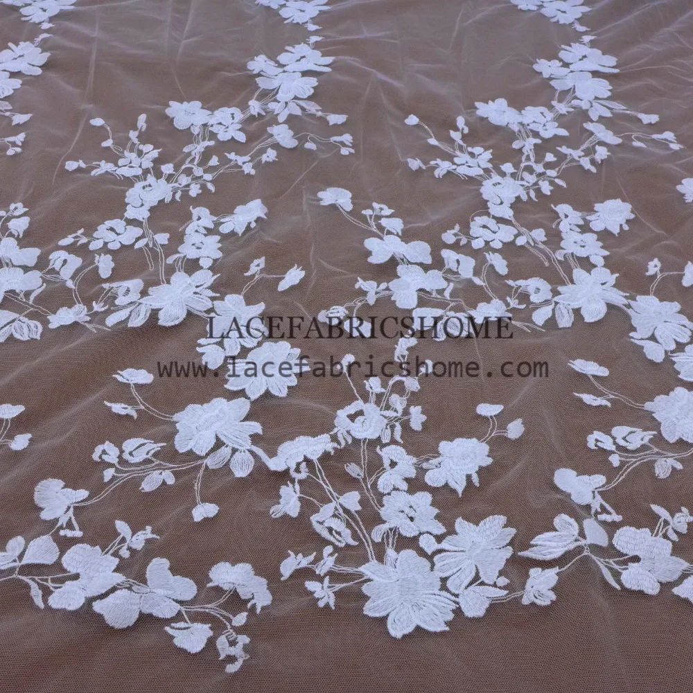 

Hot popular off white flowers on net yarn embroidery lace wedding dress/high-end dress lace fabric 120cm by yard