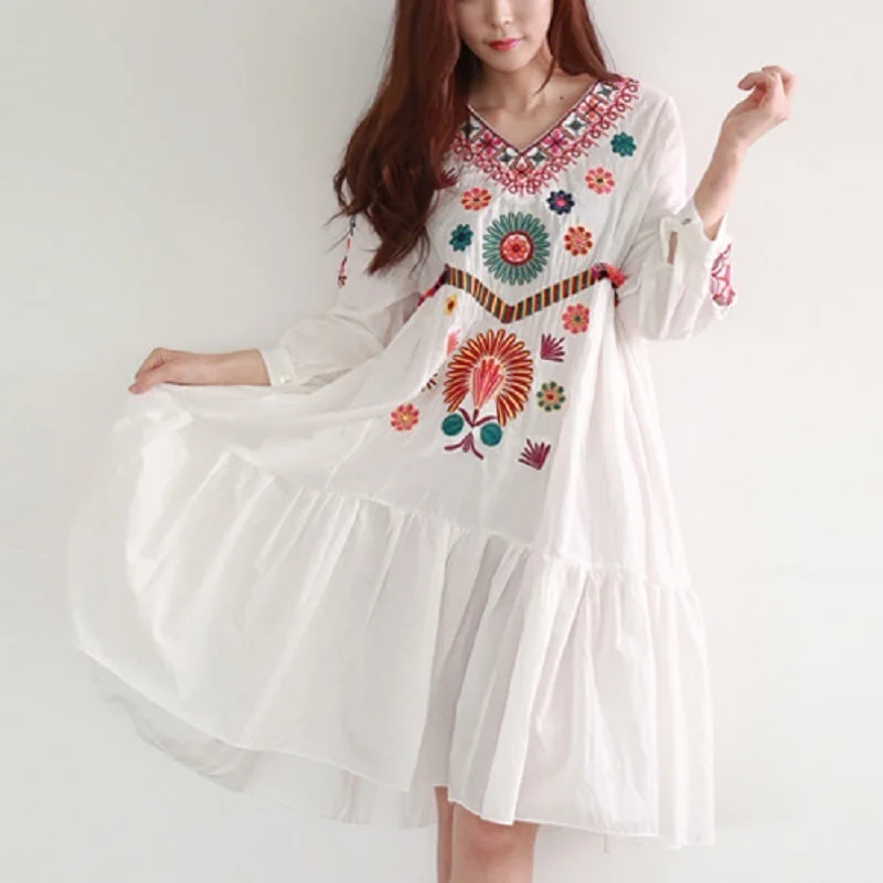 Asymsay 2017 весной и новые летние национальной ветер тяжелые Вышивка бохо платье Для