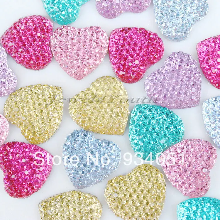 Набор из 100 шт. разноцветных кабошонов смолы с украшениями в виде сердца