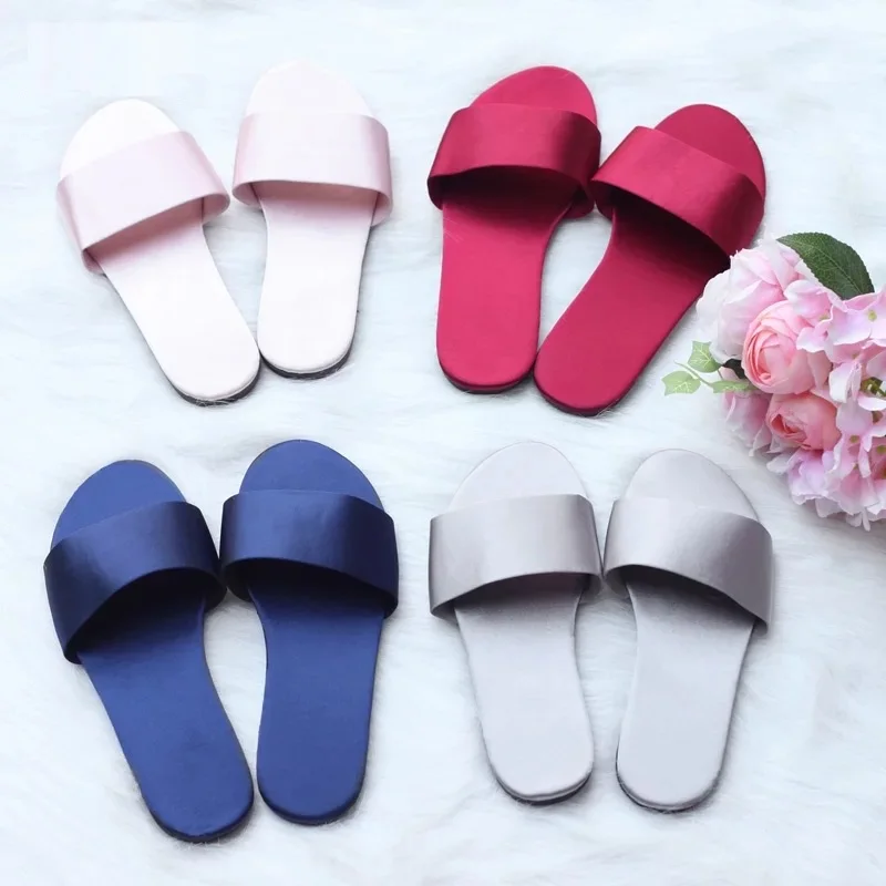 Shipping7 пар/партия 7 видов цветов, с надписью "Bride to be" курица вечерние подарок персонализированный атласный тапочки подарки невесте на свадьбу