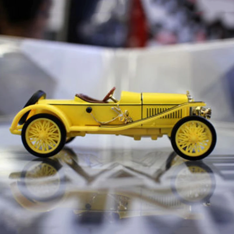 Недорогие детские игрушки, литые под давлением, 1/43, желтый, Hispano Suiza, Классическая Коллекционная модель, литые под давлением цветные автомобильные игрушки, подарок для ребенка