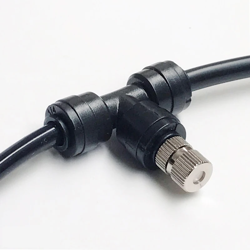 

Low Pressure Misting Nozzle 0.1-0.6mm Fog Misting Nozzle With Tee connector Quick Connection Garden Water Irrigation Sprinkler