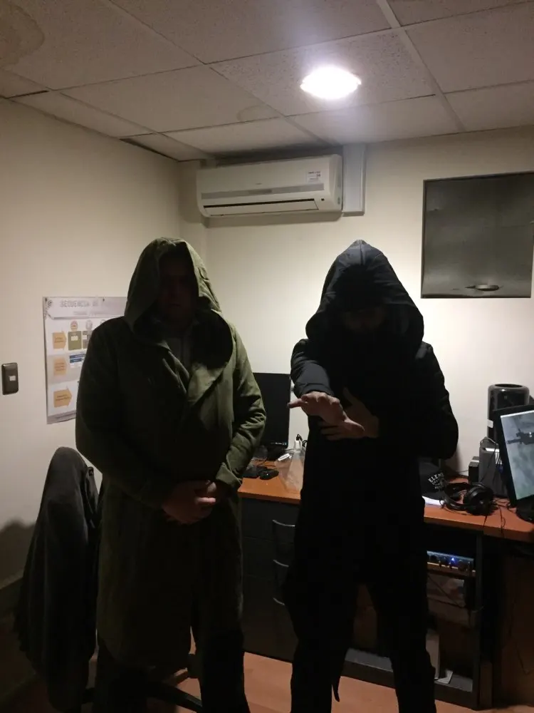 Модный Кардиган с длинным рукавом, Мужская Длинная толстовка с капюшоном, куртка, Свитшот в готическом стиле, пальто с капюшоном в стиле панк, верхняя одежда из шерпы