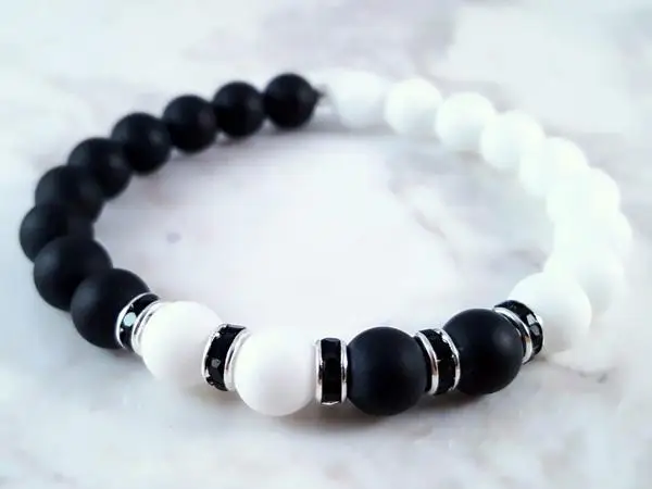 Natural Matte Black Onyx Handcrafted with Light White Alabaster and Five Glass Crystal Spacers Bracelet For Women Men | Украшения и
