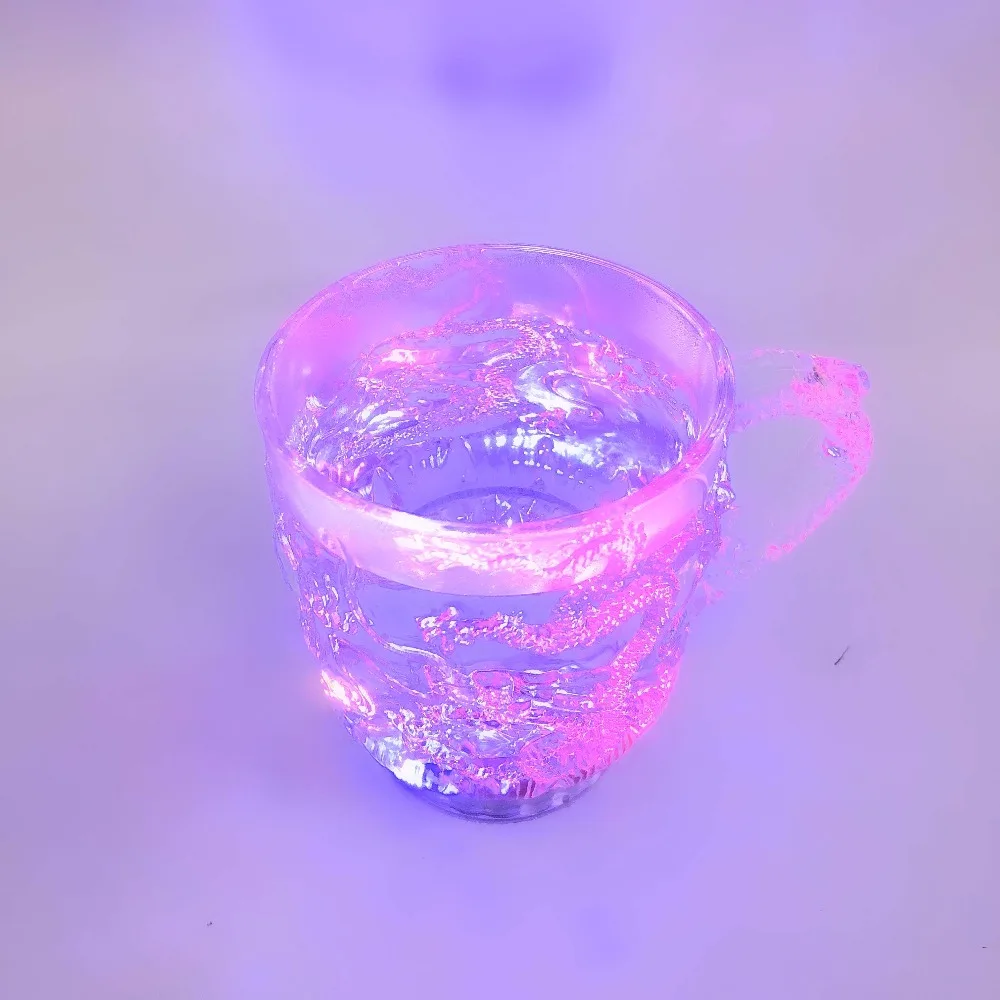 285ML Creative Gift Cup Water LED Induction Rainbow Color Light Chameleon Flashing Mug Sensor Beer | Дом и сад