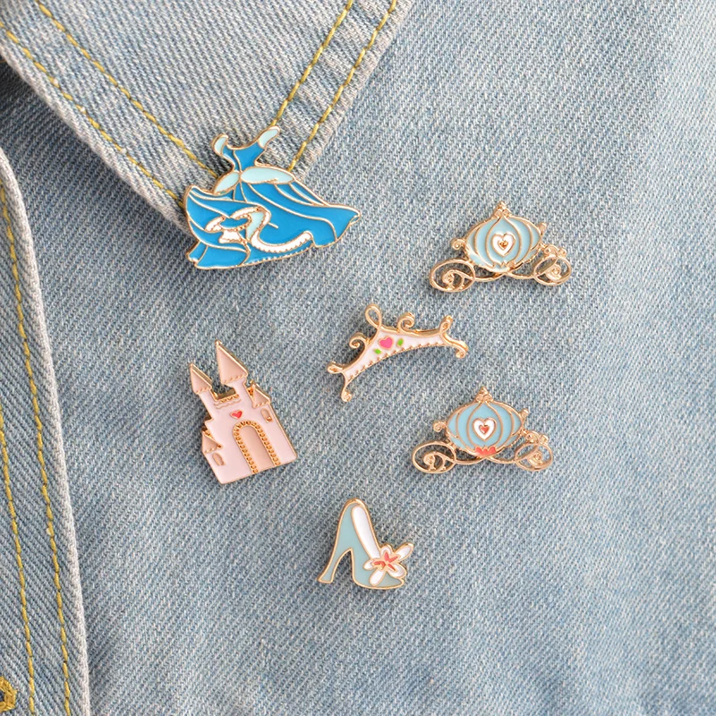 Creative crown brooches princess dress pumpkin car Enamel castle pendants pins t-shirt collar brooch Jewelry bag accessories | Украшения и