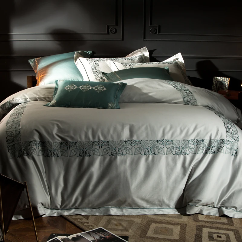 

Green 120S Egyptian Cotton Luxury Embroidery Royal Bedding Set 4/6pcs King Queen Wedding Bed Sheet set Duvet cover Pillowcase