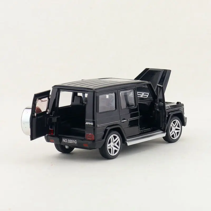 

Diecast Toy Vehicle/1:32 Scale/G65 AMG SUV Super Sport Car/Sound & Light/Pull Back/Educational Collection/Gift For Children