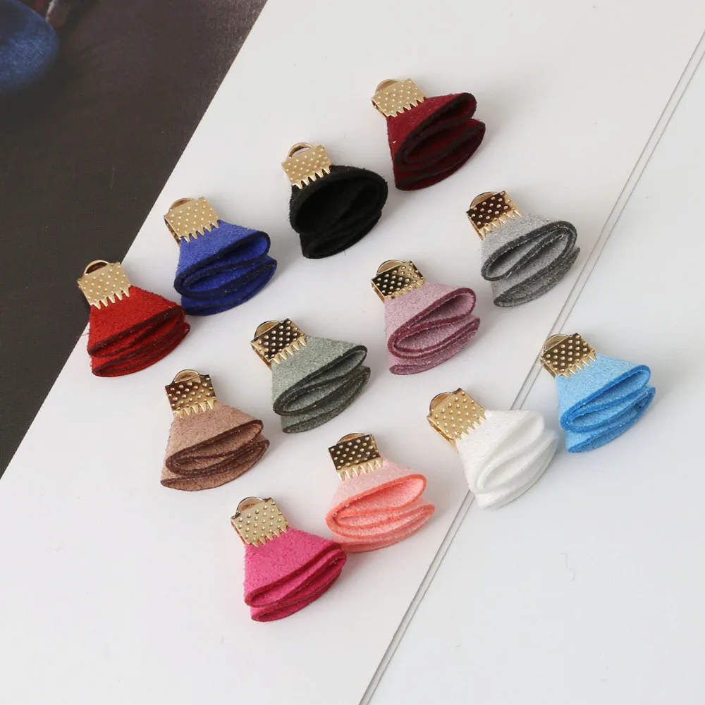 20 шт./лот 15*15 мм замшевые кисточки Кожаные Кисточки амулеты золотые колпачки