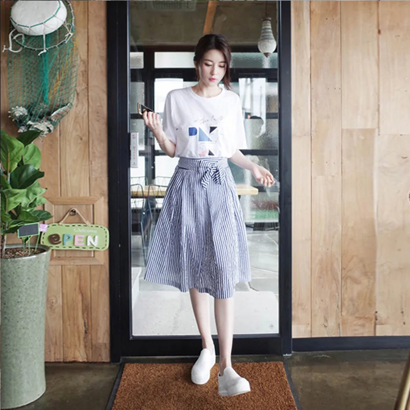 Женский комплект из юбки и футболки VOLALO повседневная голубая Полосатая юбка