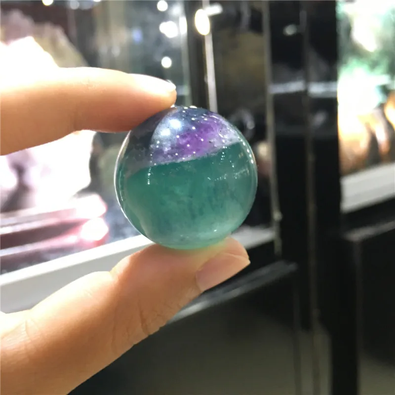 

1pcs cute size pretty natural stones and minerals sphere colorful fluorite ball healing crystals as wedding gifts for guests