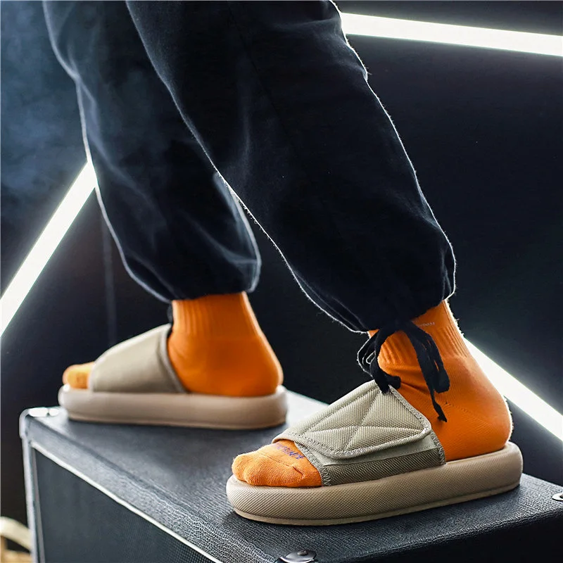 Мужские тапочки Новинка kanye fashion west Летние плоский сандалии пляж Вьетнамки