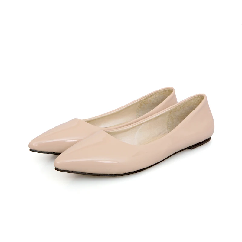 Туфли-лодочки женские из лакированной кожи однотонные без застежки заостренный