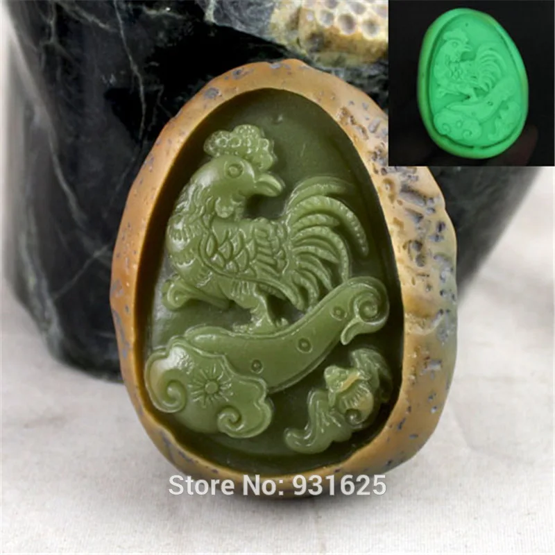 

Natural Fluorite Stone Carved Zodiac Cock Lucky Hand Pendant About 20mm Thick for Hand Playing Glow in Dark luminous stones