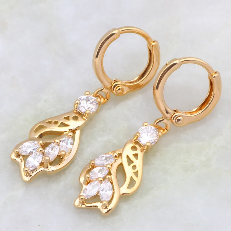 Новинка 2021 г. высококачественные белые серьги из золота с фианитами для женщин