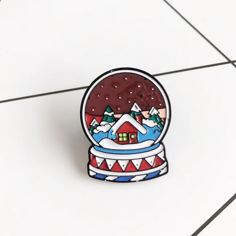 Мультфильм магический хрустальный шар Эмаль Булавка Снежная погода брошь домик
