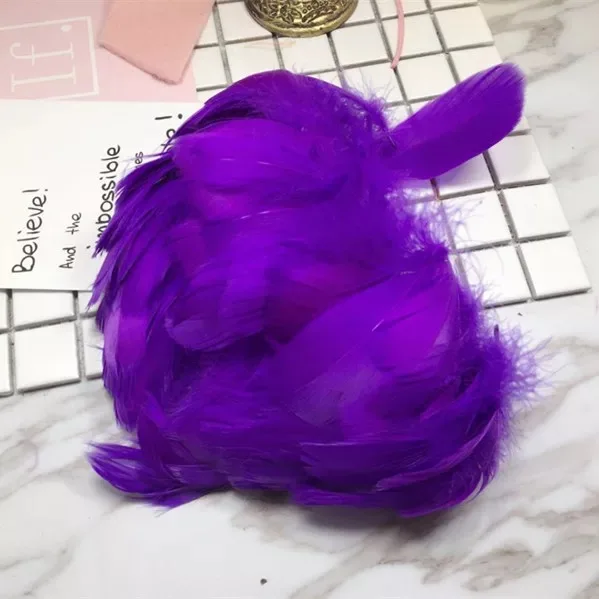 D-purple 100 шт натуральные перья лебедя 4-8 см Смешанные Окрашенные цвета гуси перо Свадебная вечеринка одежда украшения для самодельного изготовления перья - Цвет: D-purple