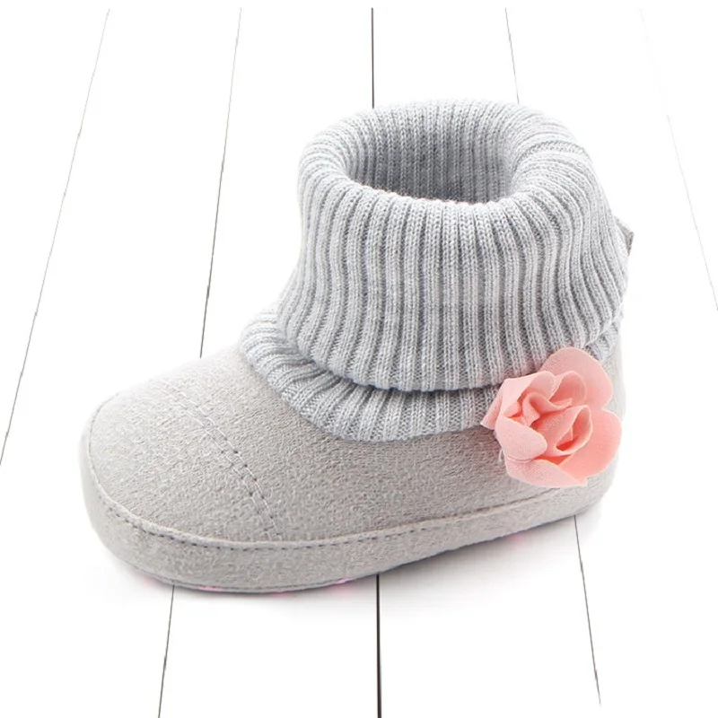light grey Зимняя детская обувь с цветочным принтом; хлопковые детские ботинки на мягкой подошве для малышей; первые ходунки для девочек и мальчиков 0-1 лет - Цвет: light grey