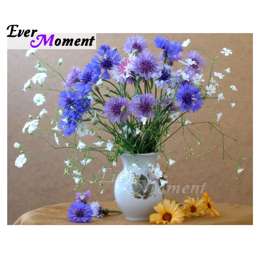 Алмазная живопись с голубыми искусственными стразами Ever Instant полная выкладка