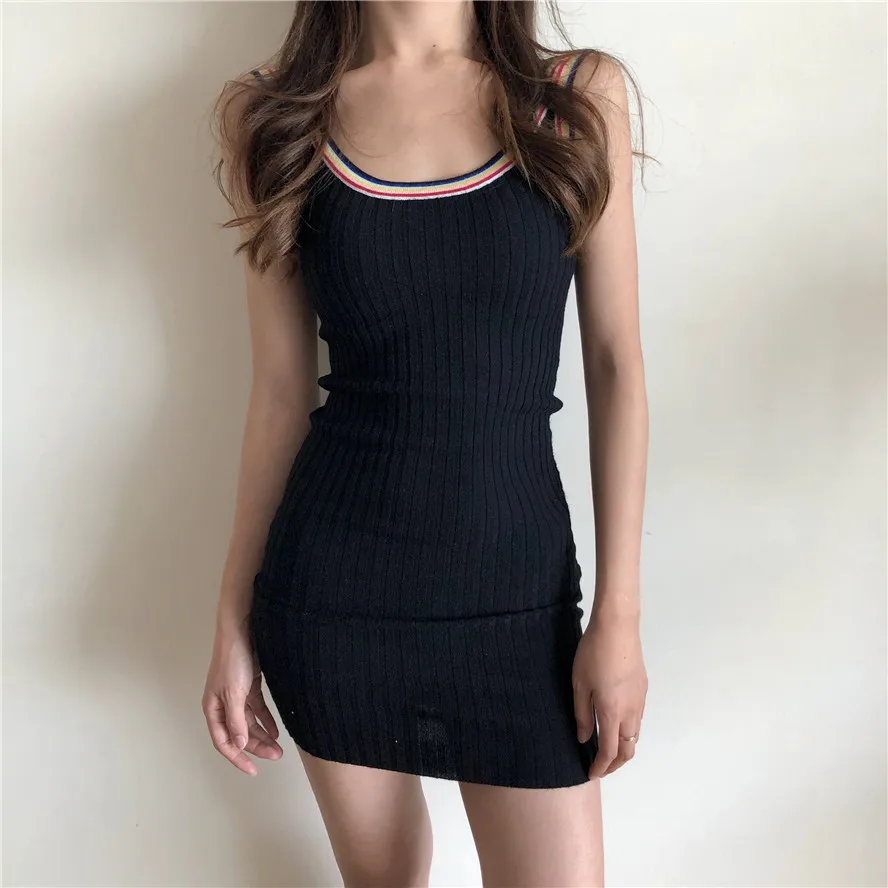 Женское трикотажное мини платье в полоску повседневное эластичное облегающее
