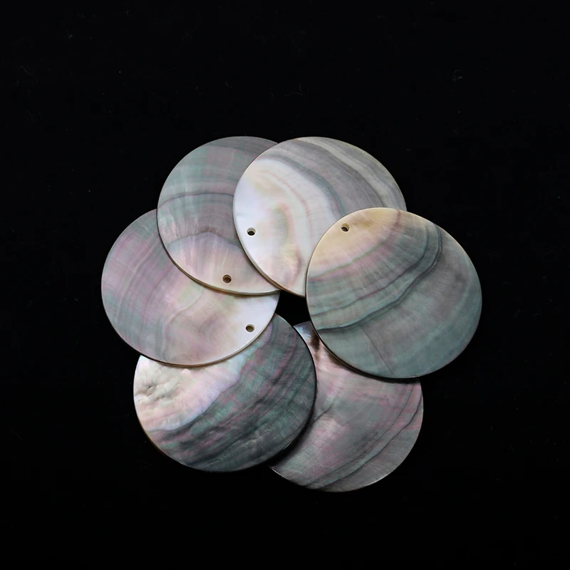 

4PCS Natural Shell Geometric Round Black Shells Pendant Charms Handmade DIY Earring Findings Jewelry Accessories Wholesale JF112