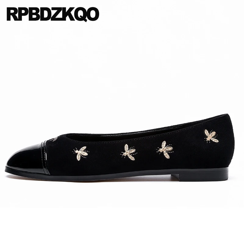 Итальянской замши крыло Размеры 33 круглый носок Лакированная кожа черного цвета