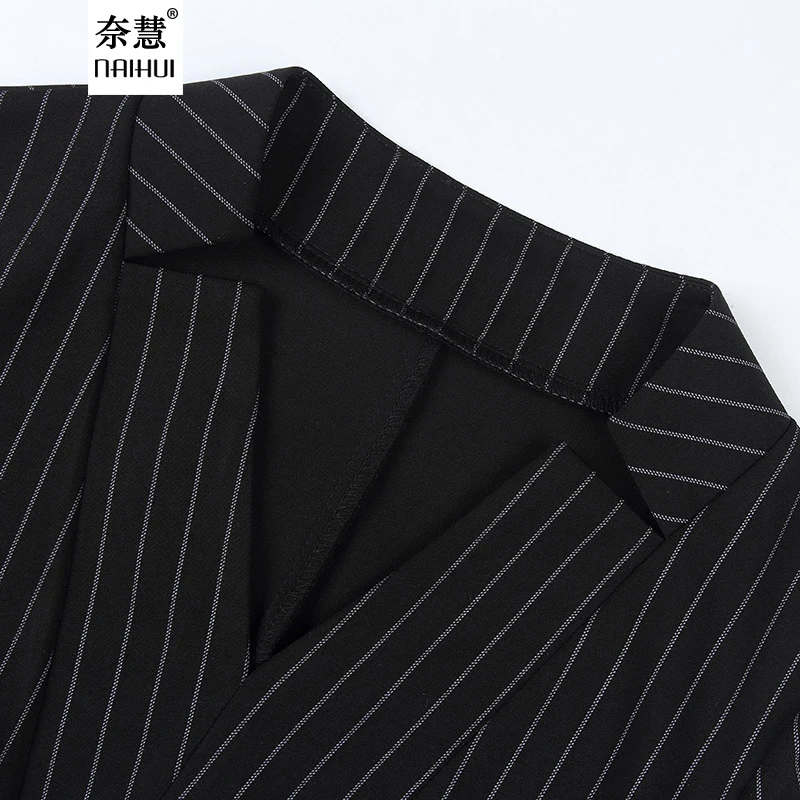 Женское весенне-осеннее офисное эластичное платье в полоску с коротким рукавом