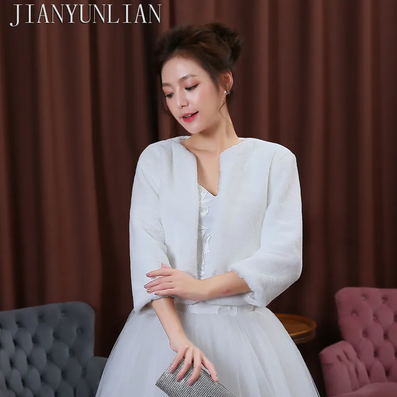 

2020 New Arrival White Ivory Lace Sequined Shawl Bolero Wedding Jacket Bridal short Sleeve Bridal Wrap Women Wedding Shrug