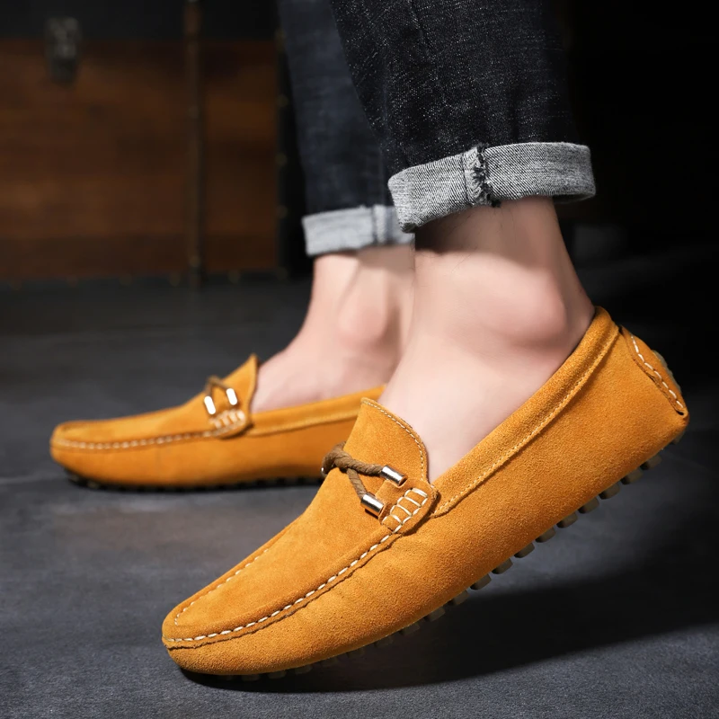 

New Arrival Driving Shoes Men Casual Boat Shoes Fashion Slip-On Breathable Light Soft Moccasins Loafers Men Size 39-44 Mocasines