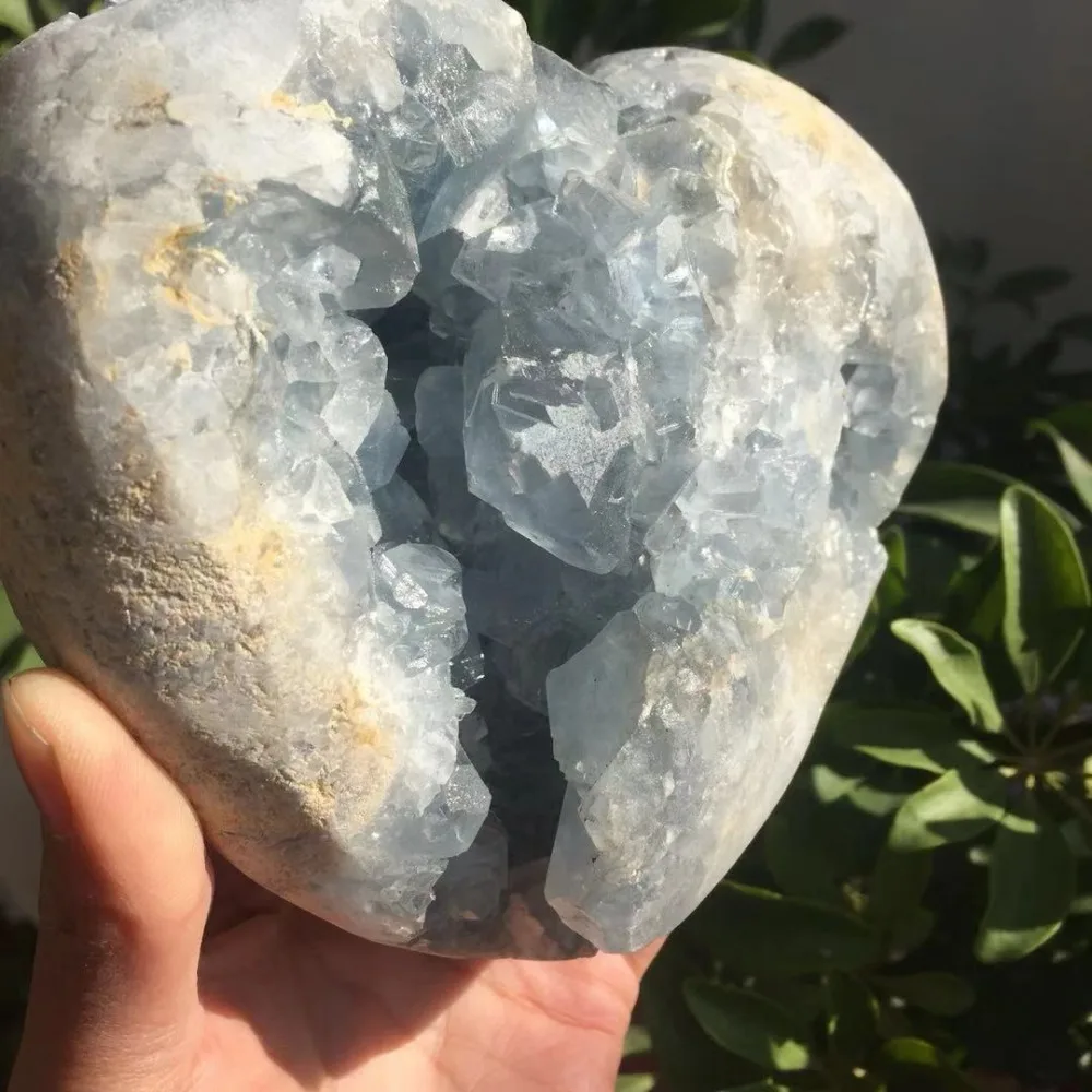 5.5lbs Celestite Geode Heart Chunky Natural Crystal Cluster from Madagascar Druzy Light Blue | Дом и сад