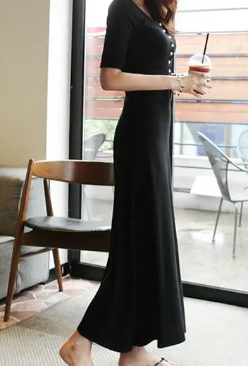 Korean version of summer 2022 new solid color half open collar, short sleeve large dress
Korean version of summer 2022 new solid color half open collar, short sleeve large dress