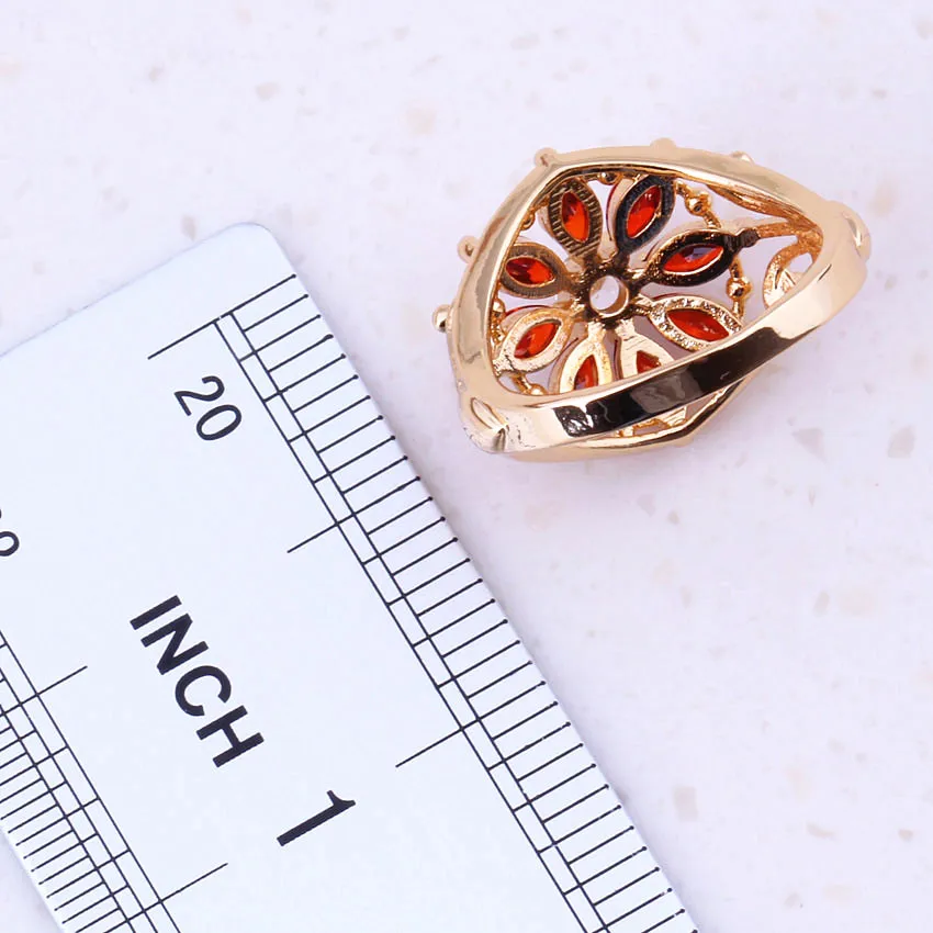 Кольцо женское с красным гранатом в подарочной коробке | Украшения и аксессуары