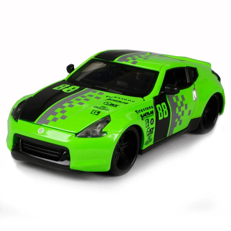 Maisto 31353 370z green car литье под давлением для Nissan racing model новый цвет автолитье мужчин
