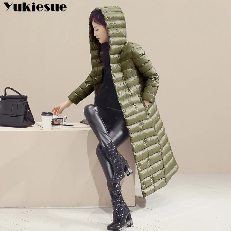 Длинная куртка пуховик для женщин ультра светильник зимняя с капюшоном 2018 3XL