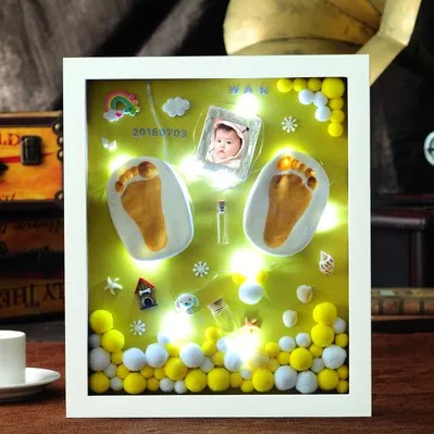 yellow with light 3D Детский сувенир набор отпечаток руки мягкая фоторамка из глины для новорожденных изысканные украшения орнамент печать на память уход за ребенком - Цвет: yellow with light