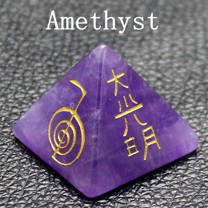 Amethyst Горячие продажи природного кристалла драгоценного камня Пирамида с резьбой энергии аура чакра - Цвет: Amethyst