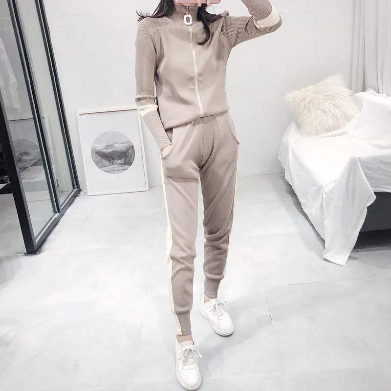 Женский Повседневный Спортивный костюм ALPHALMODA Трикотажный на молнии и облегающие