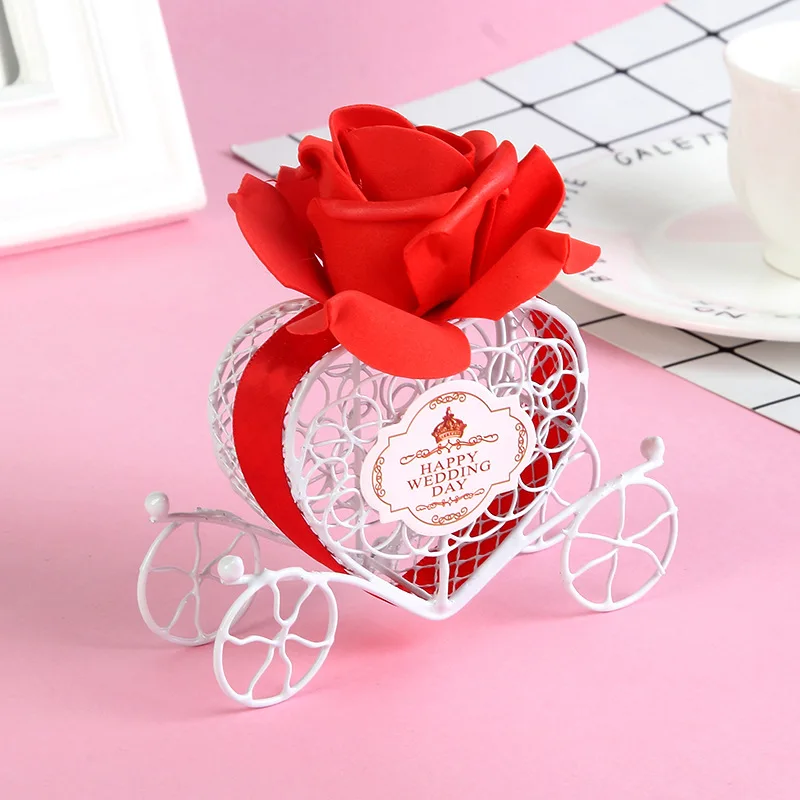 red Коробка для конфет, свадебная, европейская, креативная, железная, романтичная, в форме сердца, тыква, карета, для свадьбы, подарки, Свадебный декор - Цвет: red