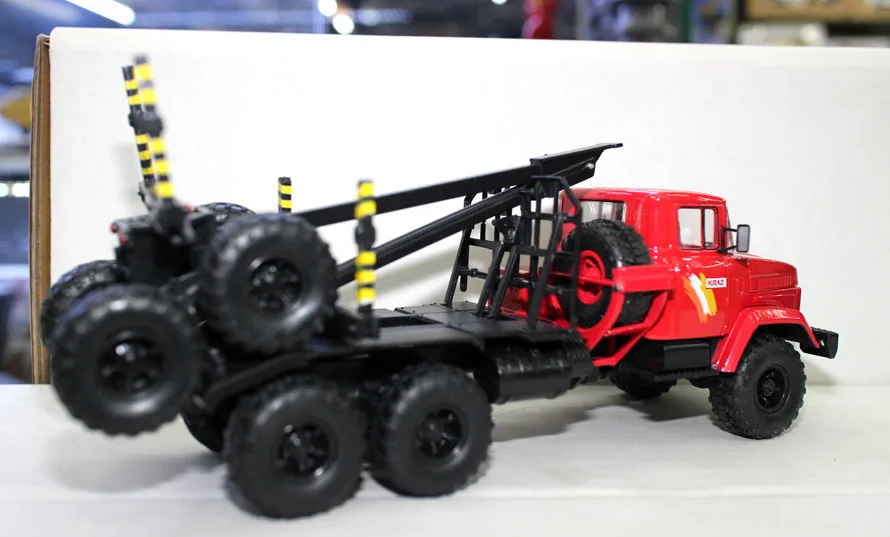 Коллекционная литая игрушка модель 1:43 Масштаб советское соединение краз винтажная древесина для переноски грузовой автотранспорт для мальчика подарок, украшение