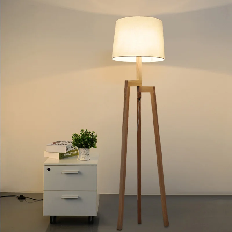 Современная Минималистичная напольная лампа с 3 ножками и деревянным штативом