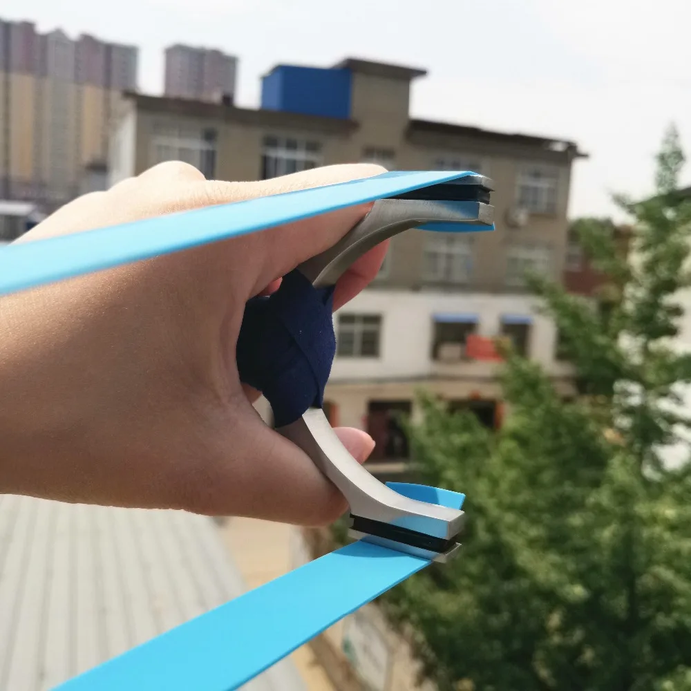 

Precision hunting slingshot shooting stainless steel flat rubber band slingshot TTF catapult outdoor professional camping tools